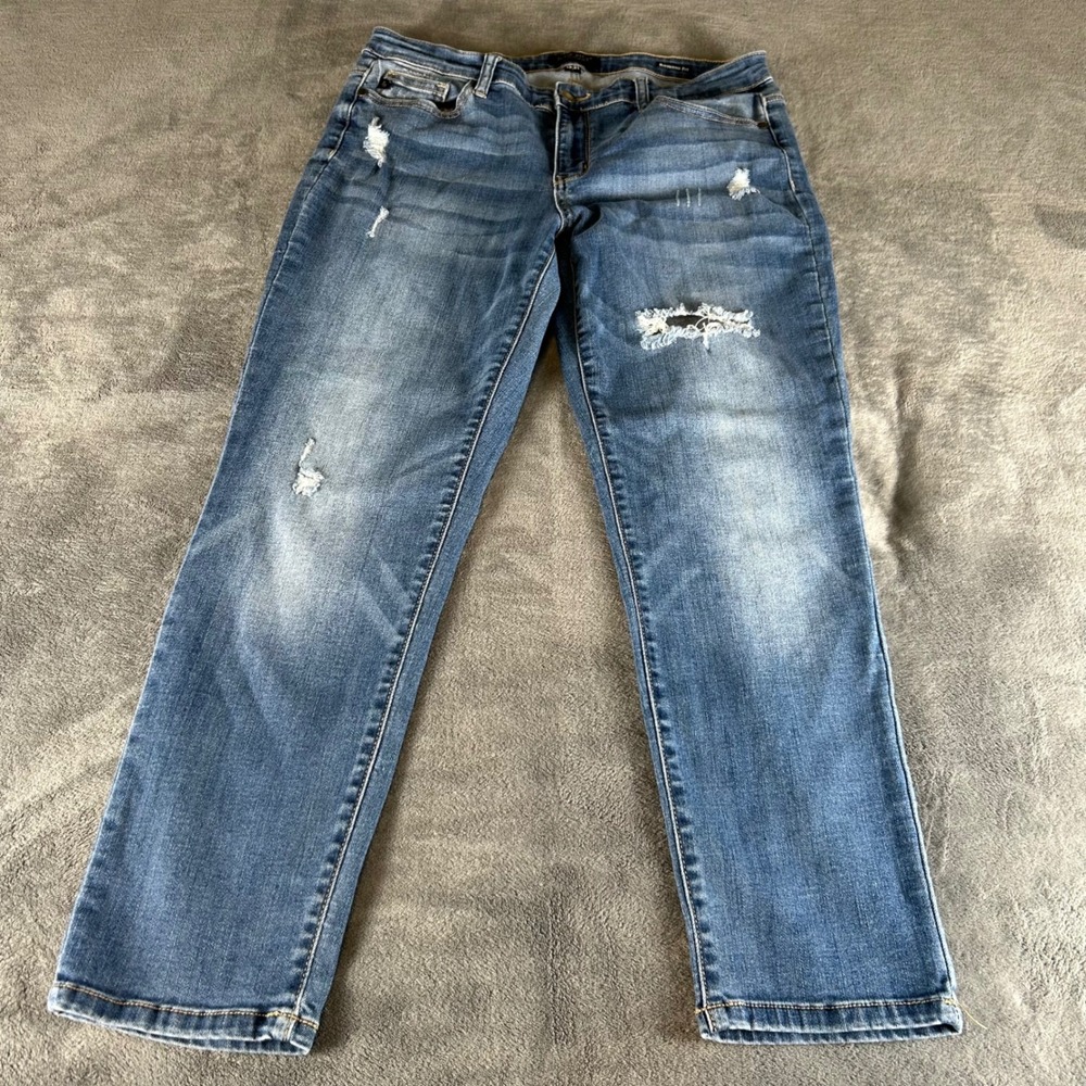 Judy Blue Los Angeles Boyfriend Distressed Jeans Medium Wash JB8275MD Size 13/31